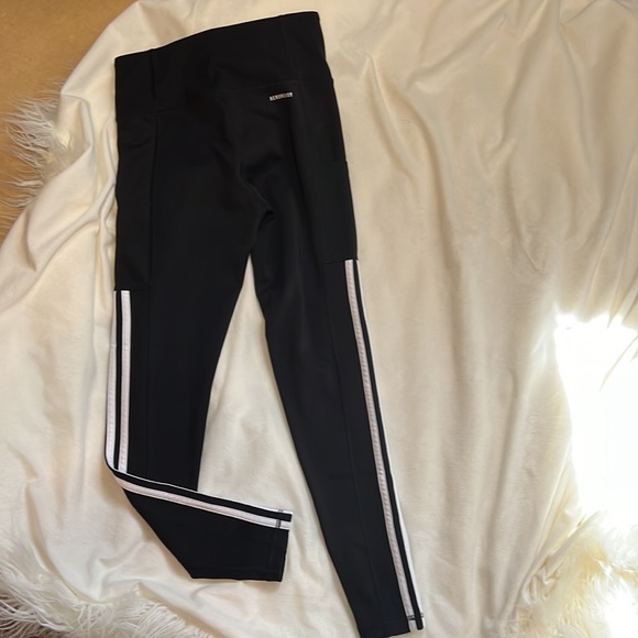 ADIDAS Women's Primegreen Aeroready black with white stripes workout leggings. - Picture 5 of 10